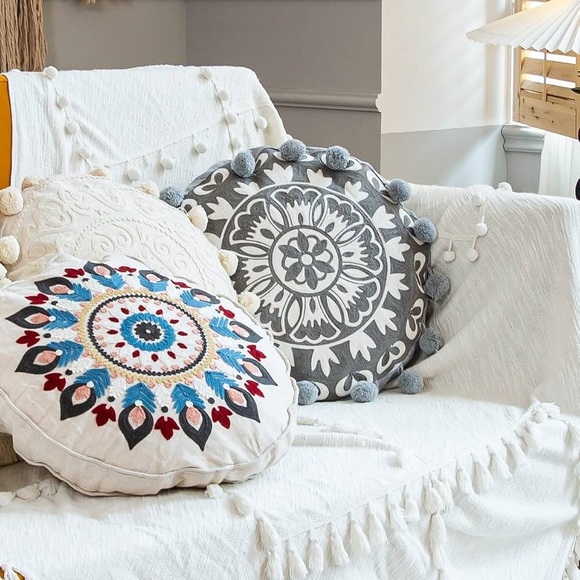 Decorative Boho Round Pillow Covers 18 inch Vintage Embroidered Grey, Pack of 1) - Picture 4 of 8